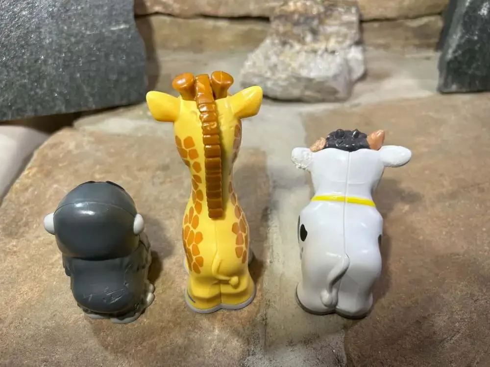 Fisher Price Little People Giraffe,Gorilla and Cow Safari Animals READ